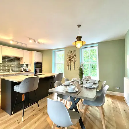Renovated 2 Bedroom With 2 Bathrooms Apartman Bristol