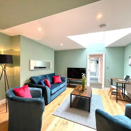 Renovated 2 Bedroom With 2 Bathrooms Apartman Bristol